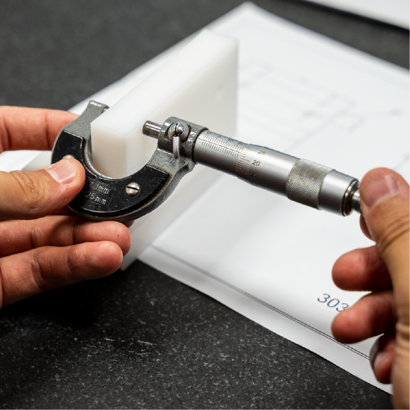 Barre tecnoplastiche in poliammide PA6 PA6G Ertalon per tornitura CNC